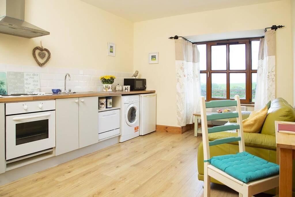 Apartment On The Wild Atlantic Way Tralee Eksteriør billede