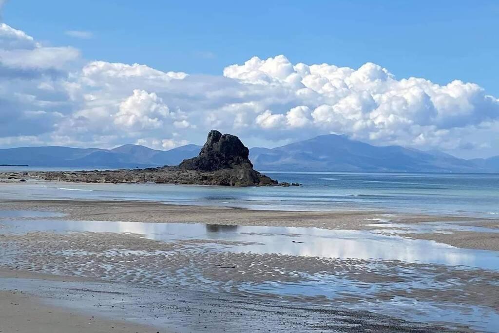 Apartment On The Wild Atlantic Way Tralee Eksteriør billede